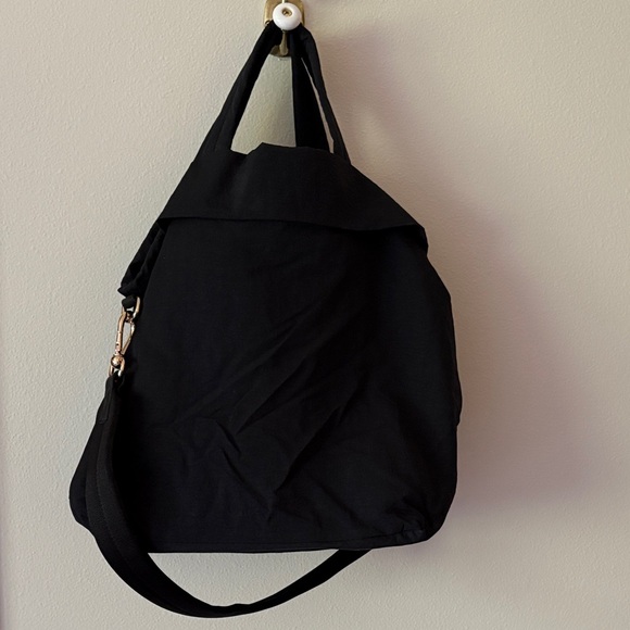 lululemon athletica Black Tote Bag - Picture 2 of 4